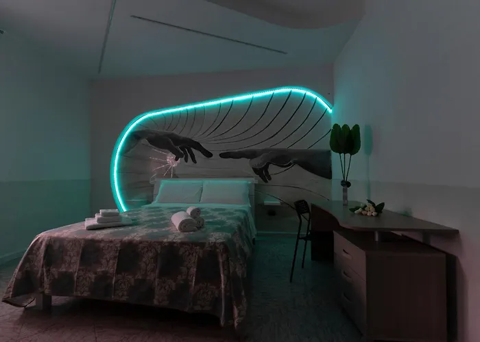 Fioravanti - San Luca & Genesis House, A Pochi Passi Dalla Stazione, Vicino Al Cuore Di Apartmanhotel Bologna