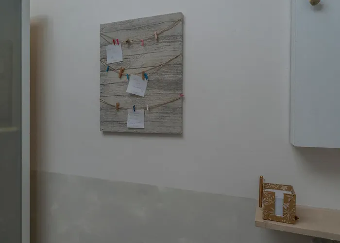 Fioravanti - San Luca & Genesis House, A Pochi Passi Dalla Stazione, Vicino Al Cuore Di Bologna