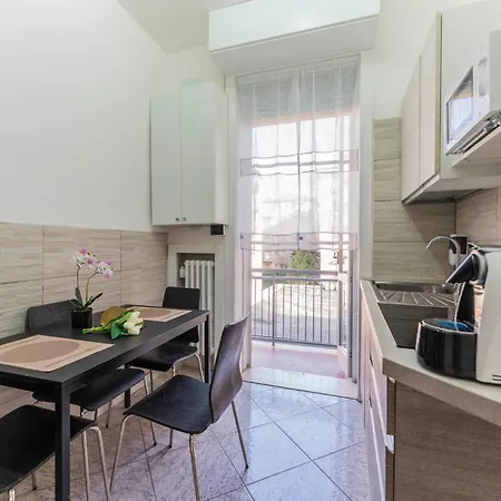 מלון דירות Fioravanti - San Luca & Genesis House, A Pochi Passi Dalla Stazione, Vicino Al Cuore Di בולוניה